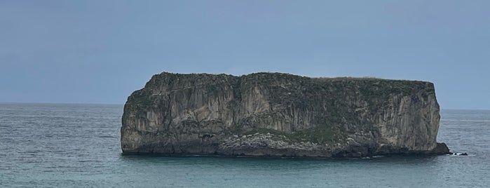 Playa de Andrín is one of Ruta norteña.