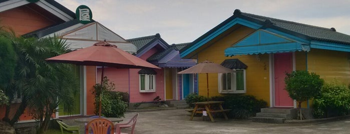 宜蘭川園民宿 is one of 民宿在台灣東部/Hostels and Guest Houses in Eastern Taiwan.