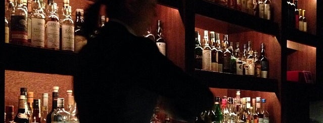 バー アルジャーノン シンフォニア is one of Tokyo Cocktail Bars.