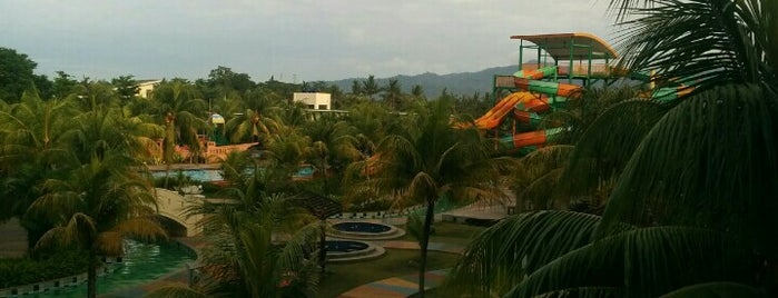 Cilegon Green Water Park is one of Family Spots at Cilegon.