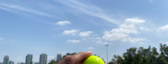 Emirates Golf Club is one of UAE 🇦🇪 - Dubai.