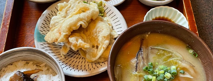 甘味茶屋 is one of 飲食店.