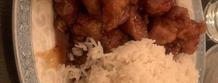 Chen's Chinese Restaurant is one of Date Night Ideas.