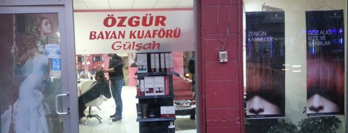 Özgür Bayan kuaförü is one of Lugares favoritos de Zeynep.