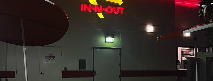 In-N-Out Burger is one of Vegas Baby!.
