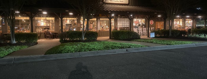 Cracker Barrel Old Country Store is one of Good Food.