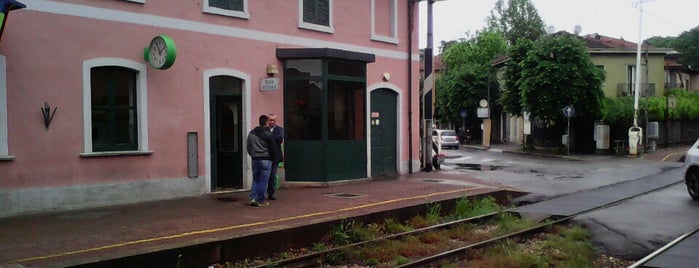 Stazione Cormano - Brusuglio is one of Linee S e Passante Ferroviario di Milano.