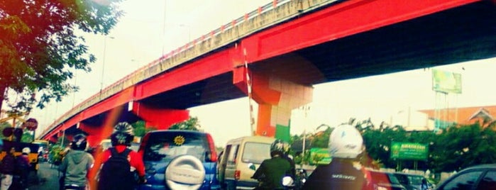 Jembatan Layang Mayangkara is one of =L031=.