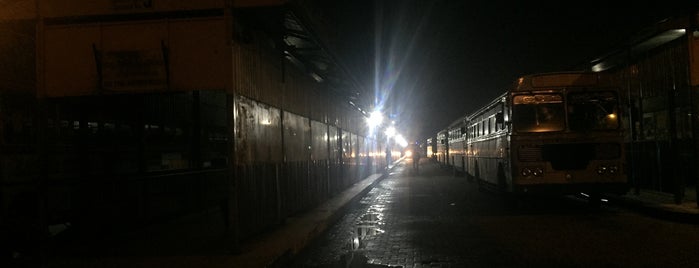 Pettah Central Bus Station is one of Colombo.