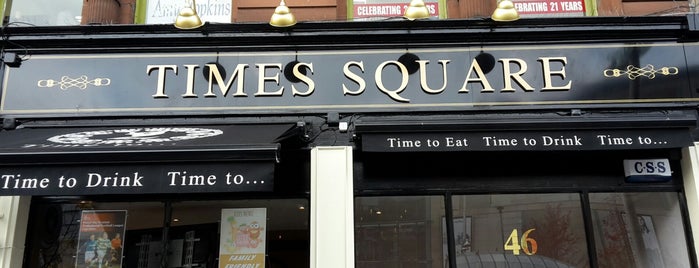 Times Square is one of Summer in London/été à Londres.