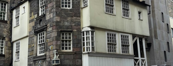 John Knox House is one of {Edinburgh weekend).