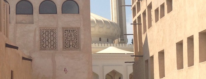 Al Fahidi Historical Neighbourhood is one of Dubai to-do list.