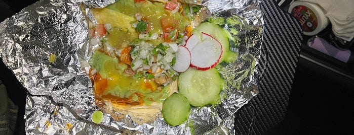Leo's Tacos is one of Restaurants LA.
