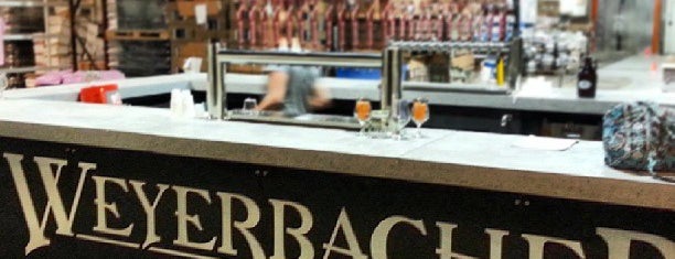 Weyerbacher Brewing Co‎mpany is one of Gespeicherte Orte von Jessica.