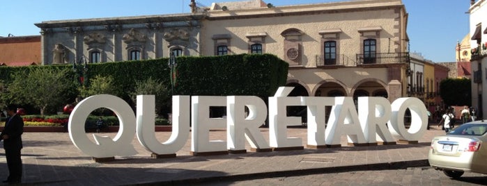 Plaza de Armas is one of México | Querétaro.