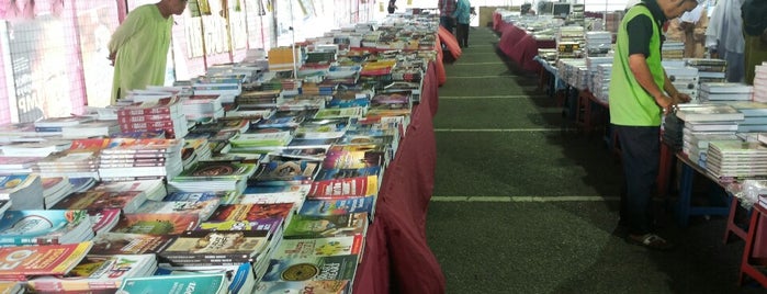 Pesta Buku Habibi is one of Tempat yang Disukai Animz.