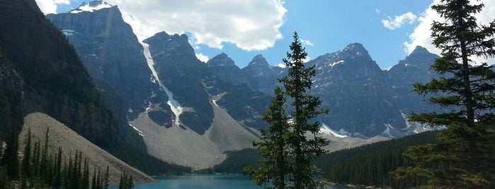 Moraine Lake is one of Wonderland.