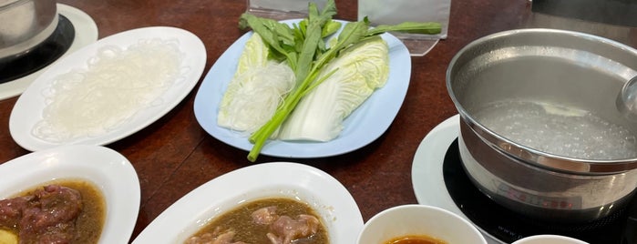 เอี้ยว-ฮั้ว สุกี้โบราณ 1955 is one of Bangkok Gastronomy.