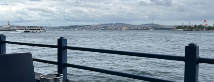 Eminönü Boğaz Turu is one of Mehmet'in Kaydettiği Mekanlar.