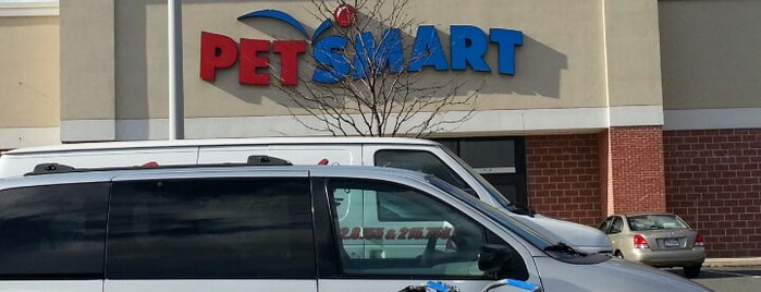 PetSmart is one of Valkrye131 (MB)さんのお気に入りスポット.