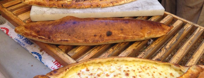 Taşfırın Lahmacun Pide is one of Favorite Food.