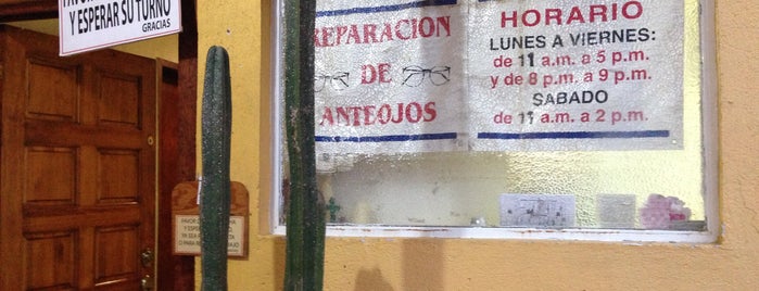 Reparación de Anteojos is one of Locais curtidos por Lupis.