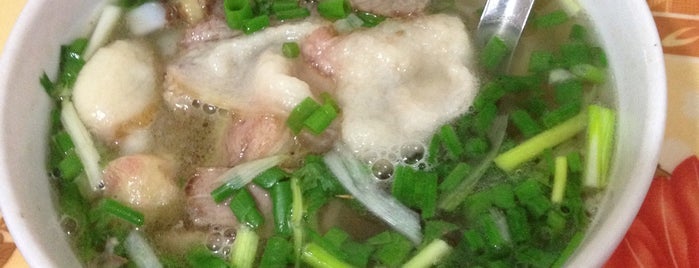 Cồ Cử Thụy Khuê is one of Breakfast.