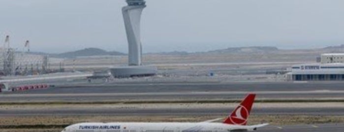 CMLKK 3. Havaalanı Pist-1 Şantiyesi is one of Lugares favoritos de Gül.