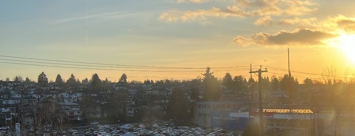 Commercial - Broadway SkyTrain Station is one of Fabio’s Liked Places.