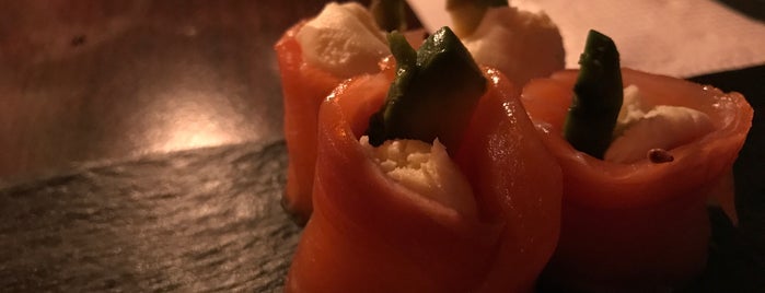 Itamae Sushi is one of diente.
