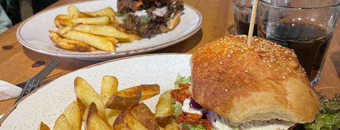 Holy Cow is one of The 15 Best Places for Healthy Food in Edinburgh.