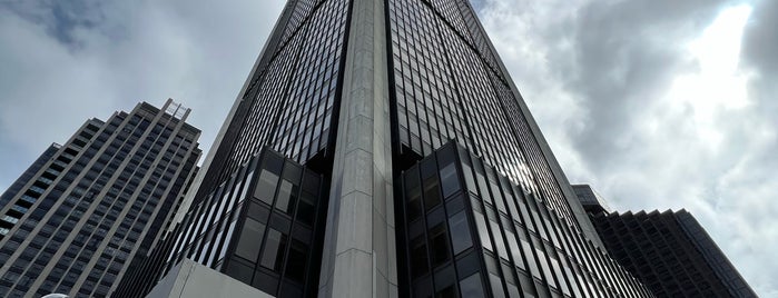 Tour de la Bourse is one of Montréal.