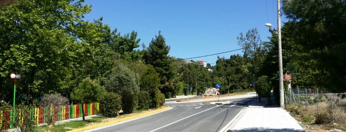 Πάρκο is one of Drosia  - Athens north.