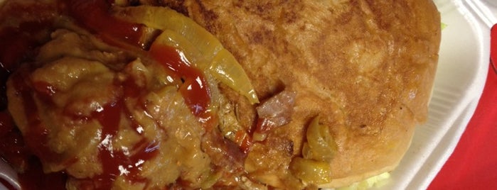 El Chuy Hot Dogs is one of Orte, die Krlos gefallen.