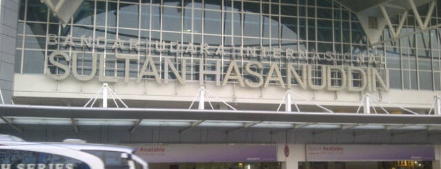 Sultan Hasanuddin International Airport (UPG) is one of All Area.