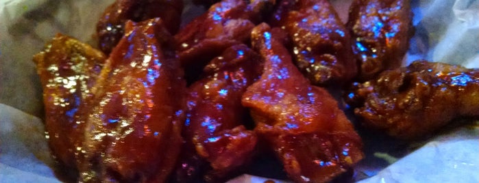 Wicked Wings and Things is one of Pinchers Crab Shack First Street Fort Myers.