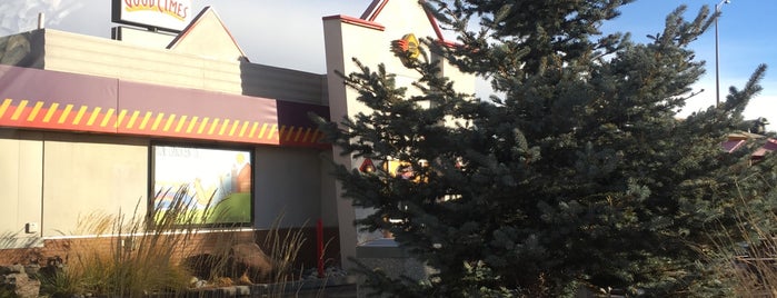 Good Times Burgers & Frozen Custard is one of Kim : понравившиеся места.