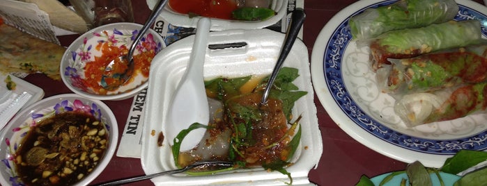 Kem Công Trường is one of Low budget choice.