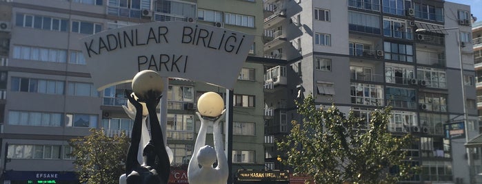 Kadınlar Birliği Parkı is one of Tempat yang Disukai Niko.