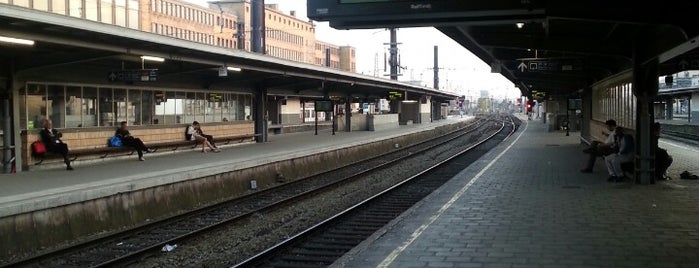 ブリュッセル南駅 (ZYR) is one of Marcさんのお気に入りスポット.