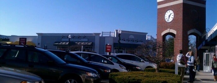 Lee Premium Outlets is one of Outlets USA.