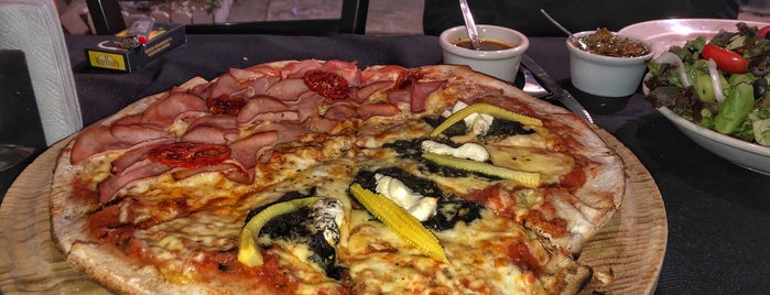 La Re Pizza is one of Posti che sono piaciuti a Mayte.