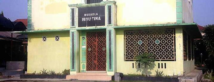 Musholla FK Unsri Madang is one of Medical Faculty of Sriwijaya University Madang.