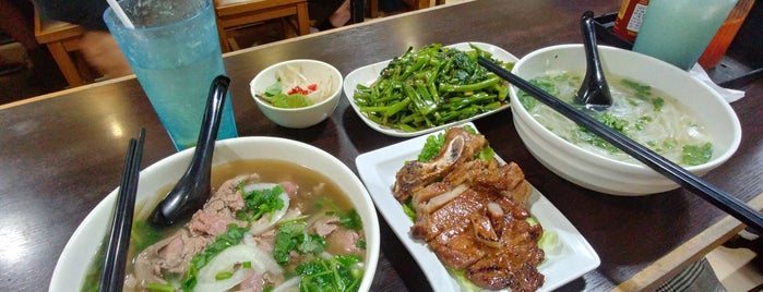 Dalat Vietnamese Restaurant is one of Favorites.