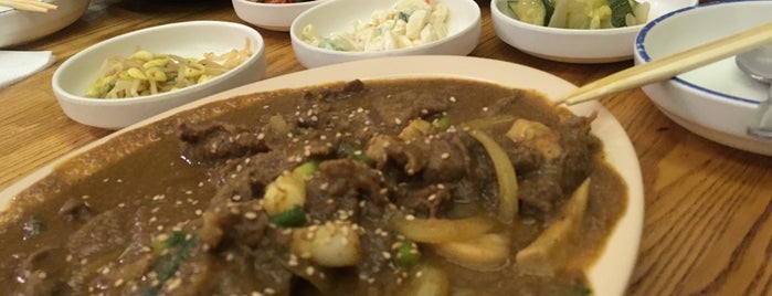 Restaurant Namsan (남산) is one of สถานที่ที่ Won-Kyung ถูกใจ.