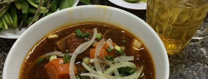 Phở Quỳnh is one of Jas' favorite restaurants.