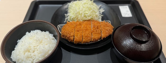 Matsunoya / Mycurry Shokudo is one of 良く行く食い物屋.