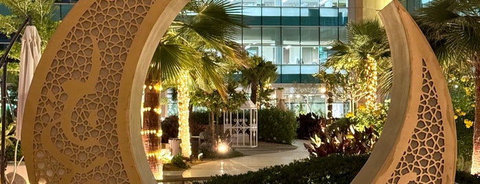 Al Fazzari Square is one of Riyadh’s Restaurants.