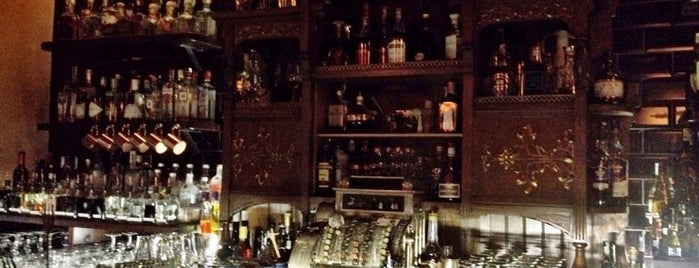 Hemingway Bar is one of PRG.