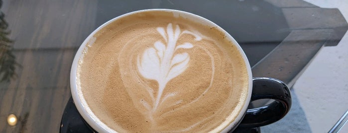 Great Awakening Coffee House is one of Locais curtidos por David.